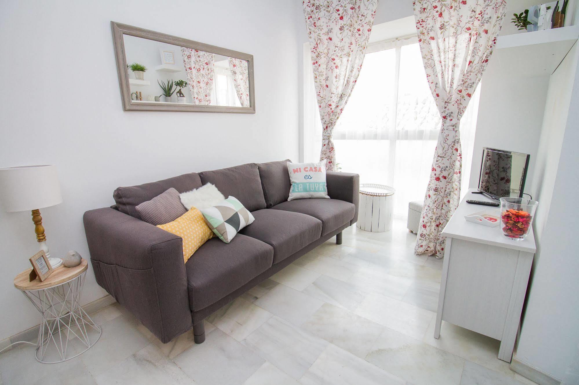 Calle Alta Apartments - Cute & Romantic By La Recepcion マラガ エクステリア 写真